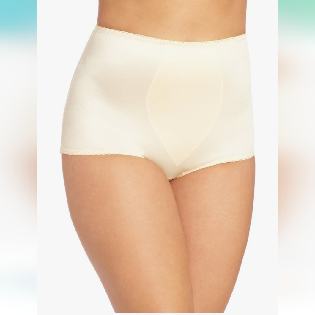 Rago Style 914 | Padded Panty Brief With Removable Pads